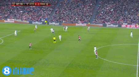 胡明轩全场5投0中无运动战进球，个人正负值-15全队最低