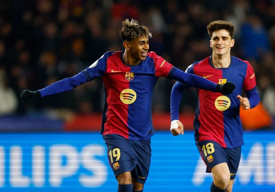 英超焦点战：利物浦主场迎战热刺,