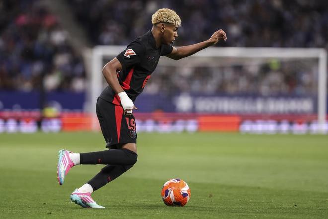 德天空：曼联目前尚未向莱比锡就谢什科转会提交书面报价