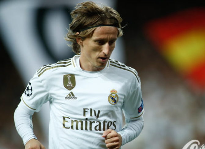 弗里克：佩德里只是有点累；德容生病了所以我们让他回家休息