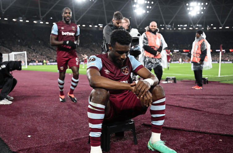 英超俱乐部最快达成50场零封门将前10：切赫第1，拉亚第5